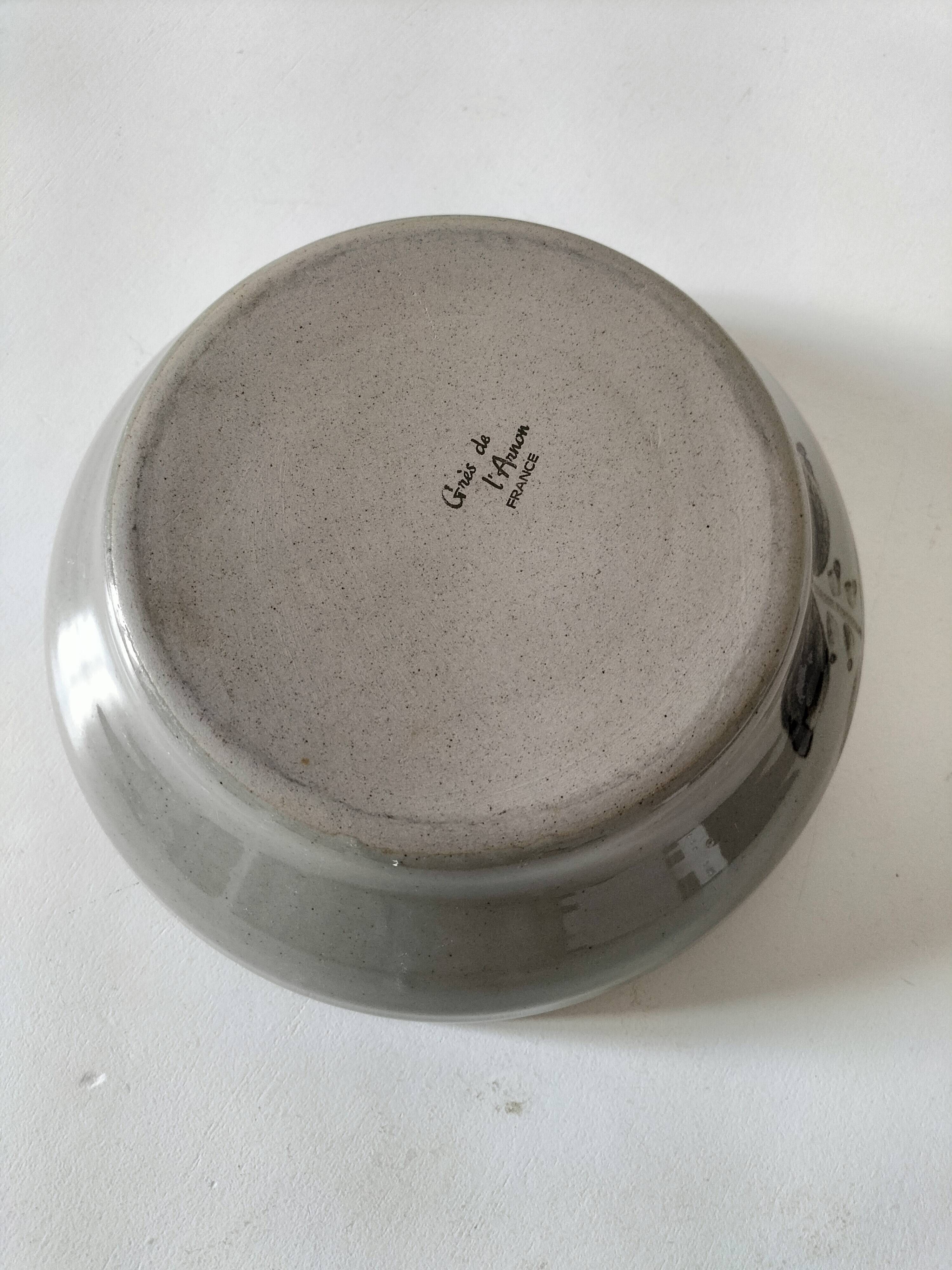 Arnon Stoneware Salad Bowl