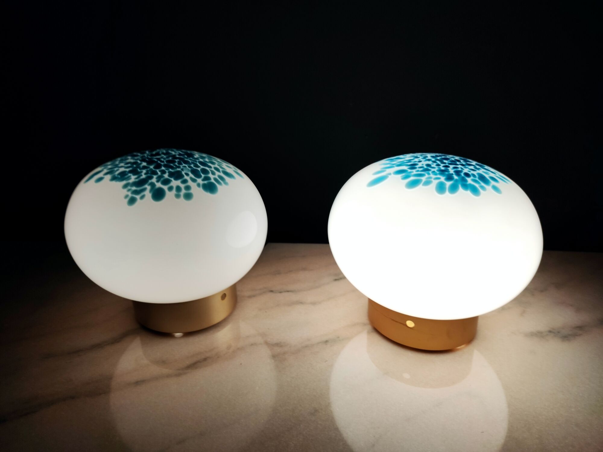 Pair of Postmodern White and Light Blue Murano Glass Table Lamps, Italy