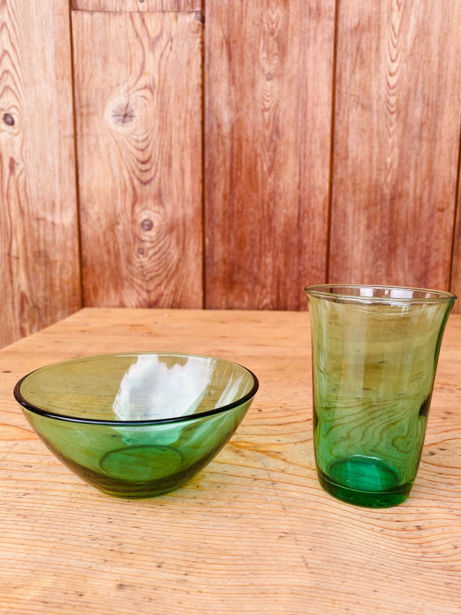 Set of 12 glasses green 'mint' vintage Lesieur 70s.