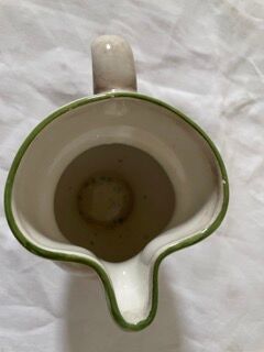 Milk pot