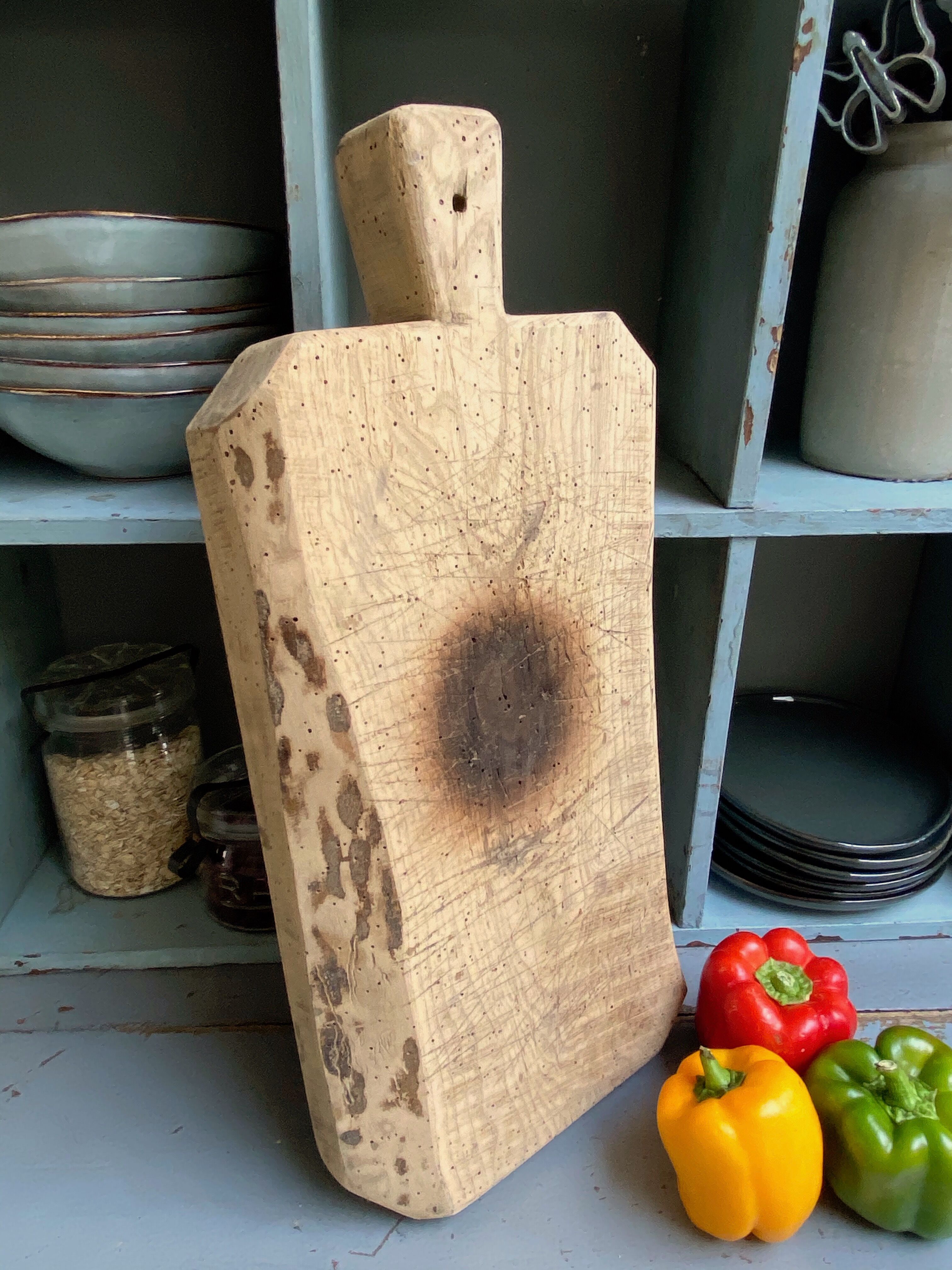 Cutting board, kitchen log
