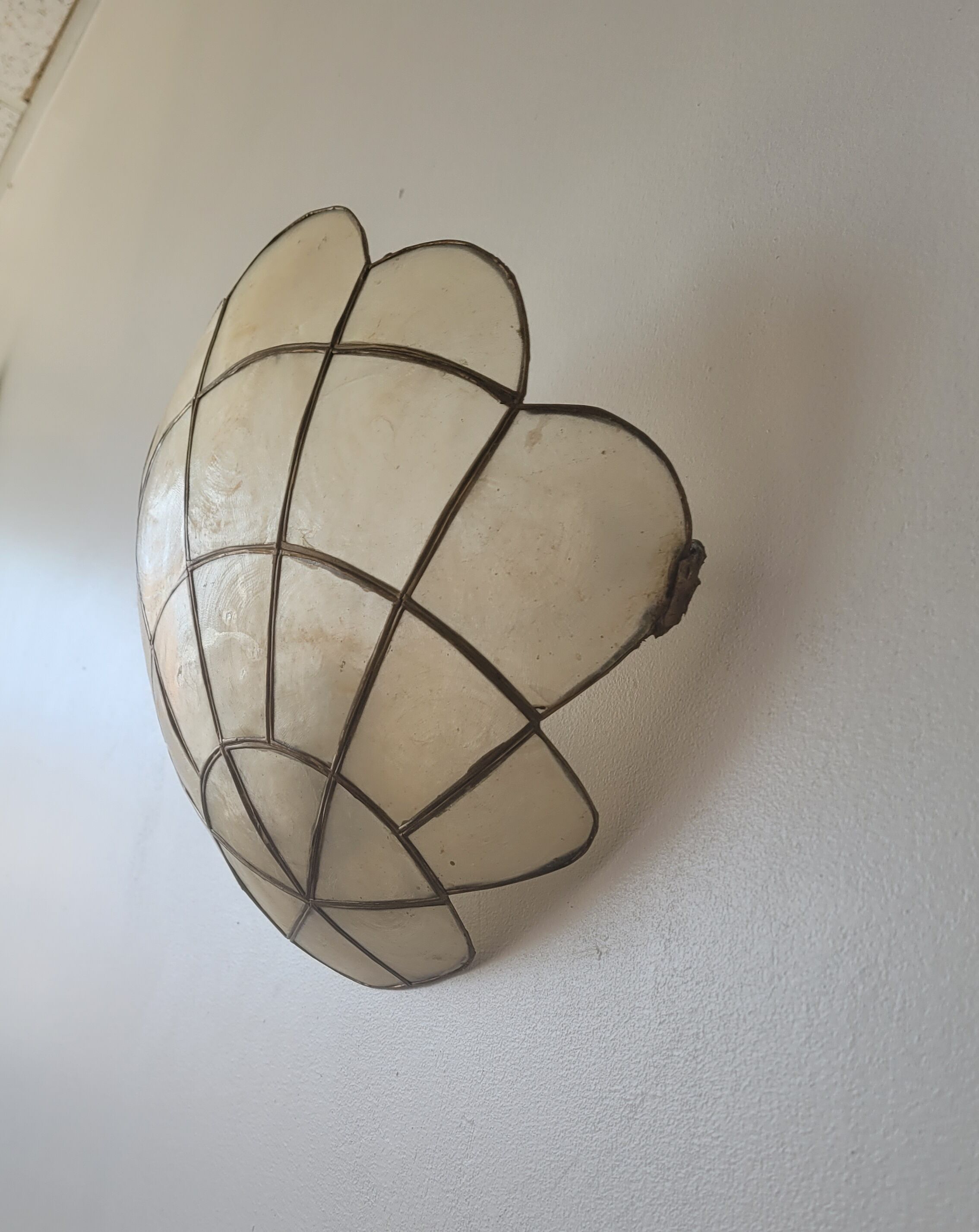 Applique en nacre et laiton