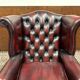 Fauteuil Chesterfield anglais classique