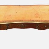 Bureau d'apparat de style Louis XV, dessus de cuir fauve XIXème siècle