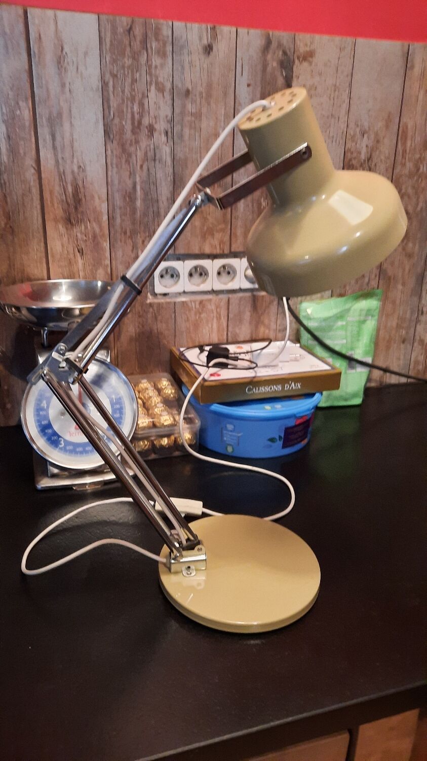 Industrial desk lamp