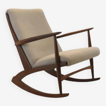 Fauteuil à bascule Cube boomerang de Søren Georg Jensen, design danois classique