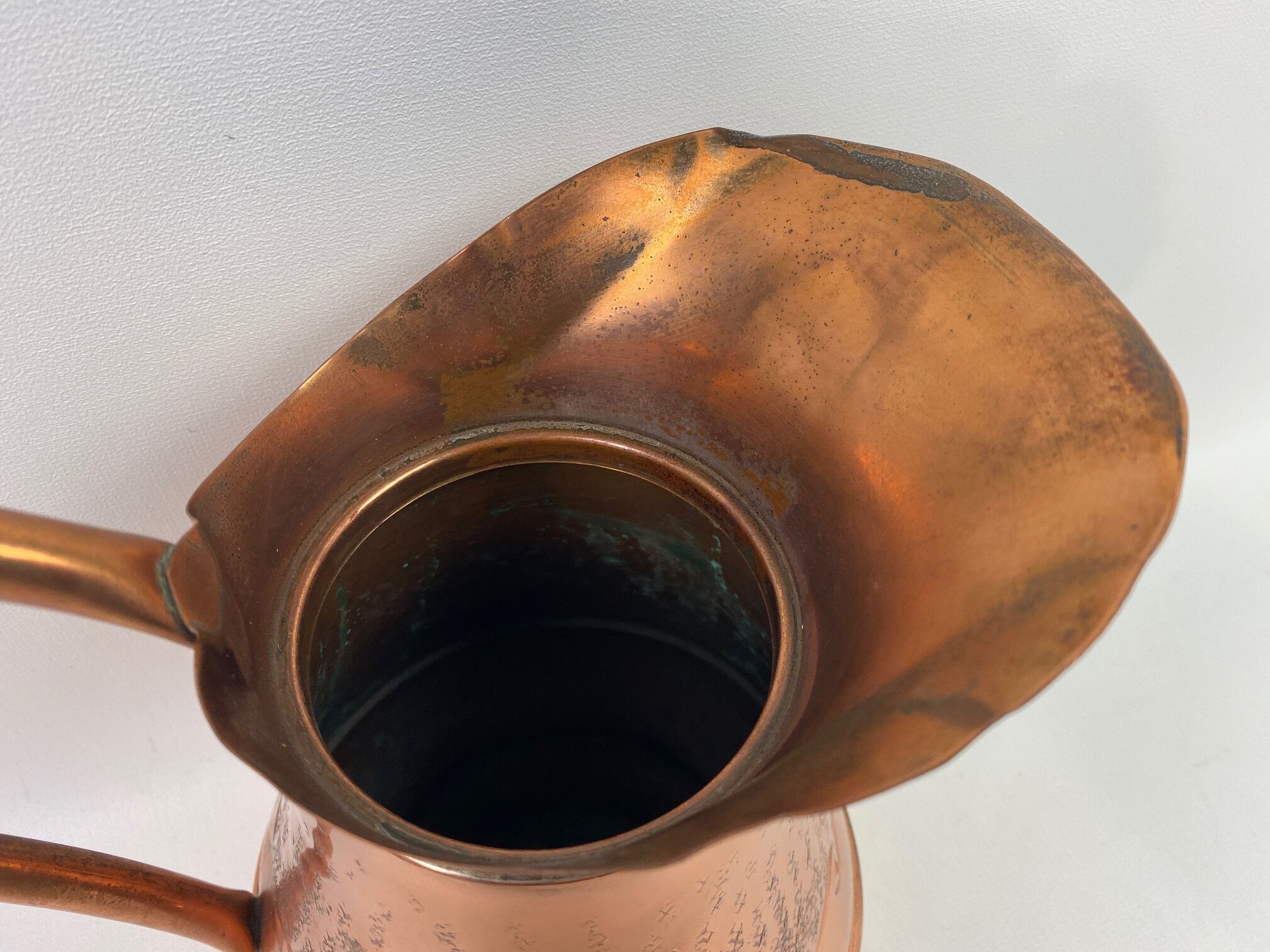 Villedieu copper jug