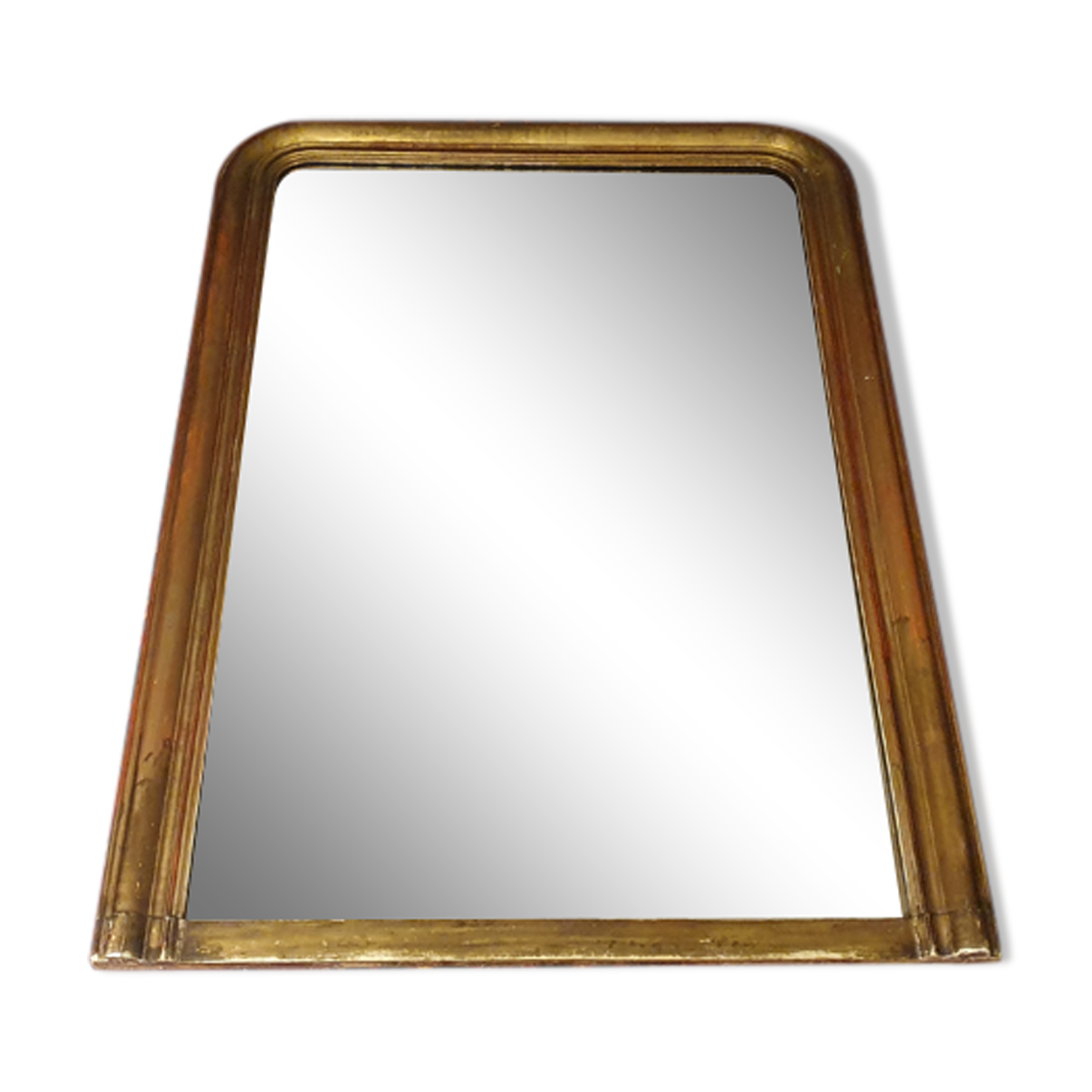 Large Louis Philippe mirror gilded with leaf. 137 x 99 cm.