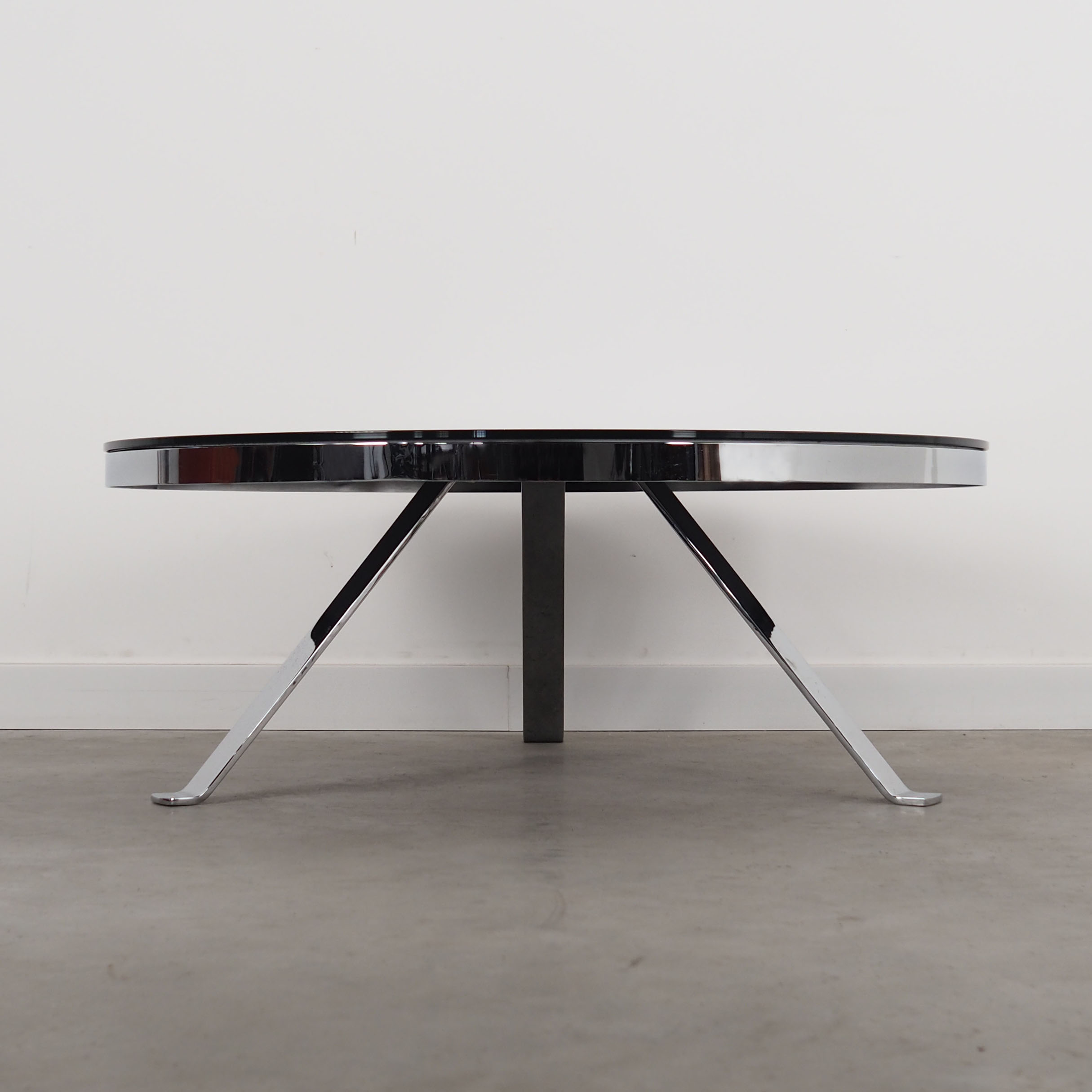 Round coffee table, Danish design, 1970s, made in Denmark