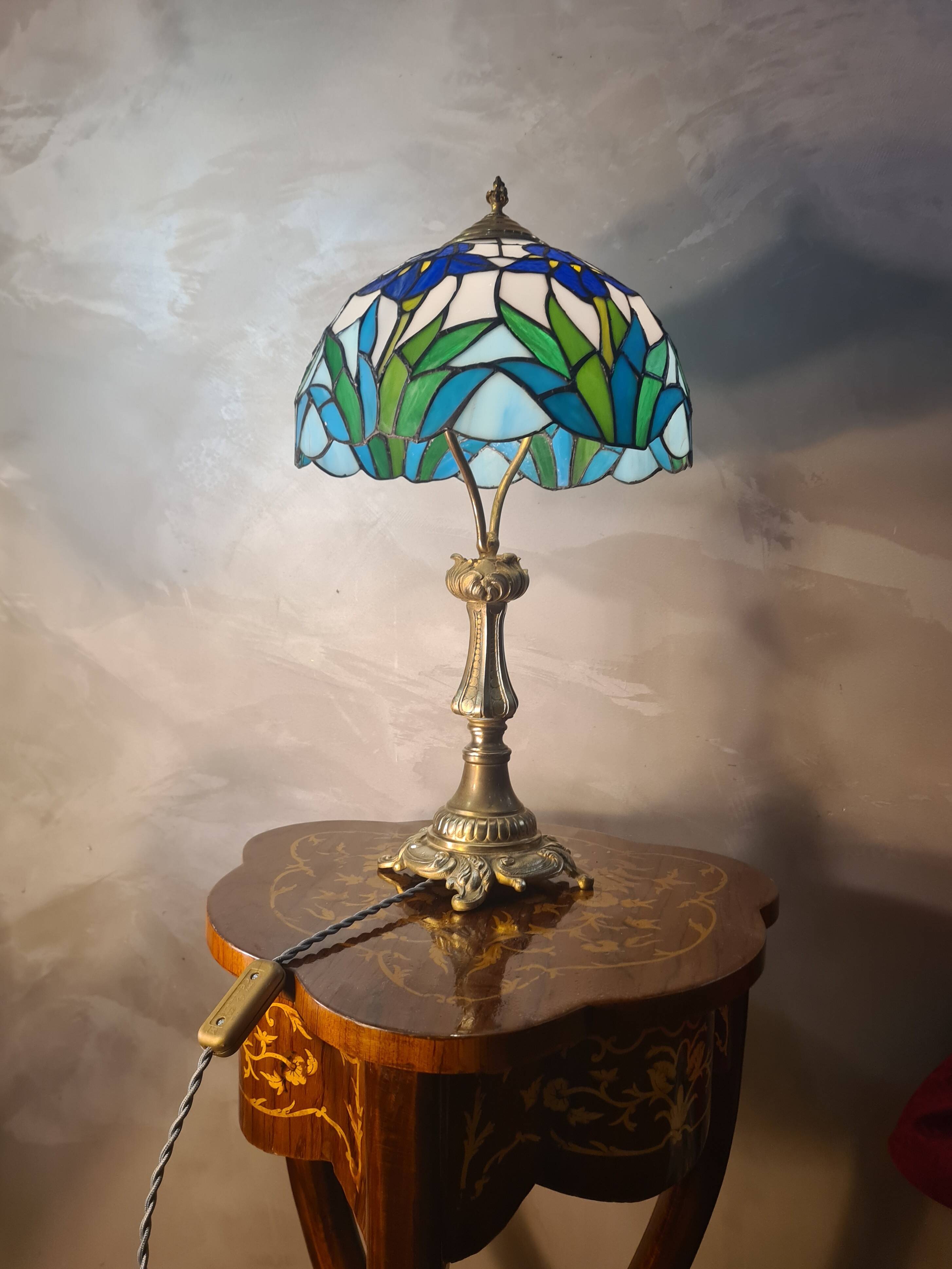 antique bronze floor lamp from the 19th century in superb condition with a beautiful iris glass shade