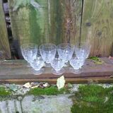 Anciens verres à vin à pied en cristal gravés  ensemble de 7