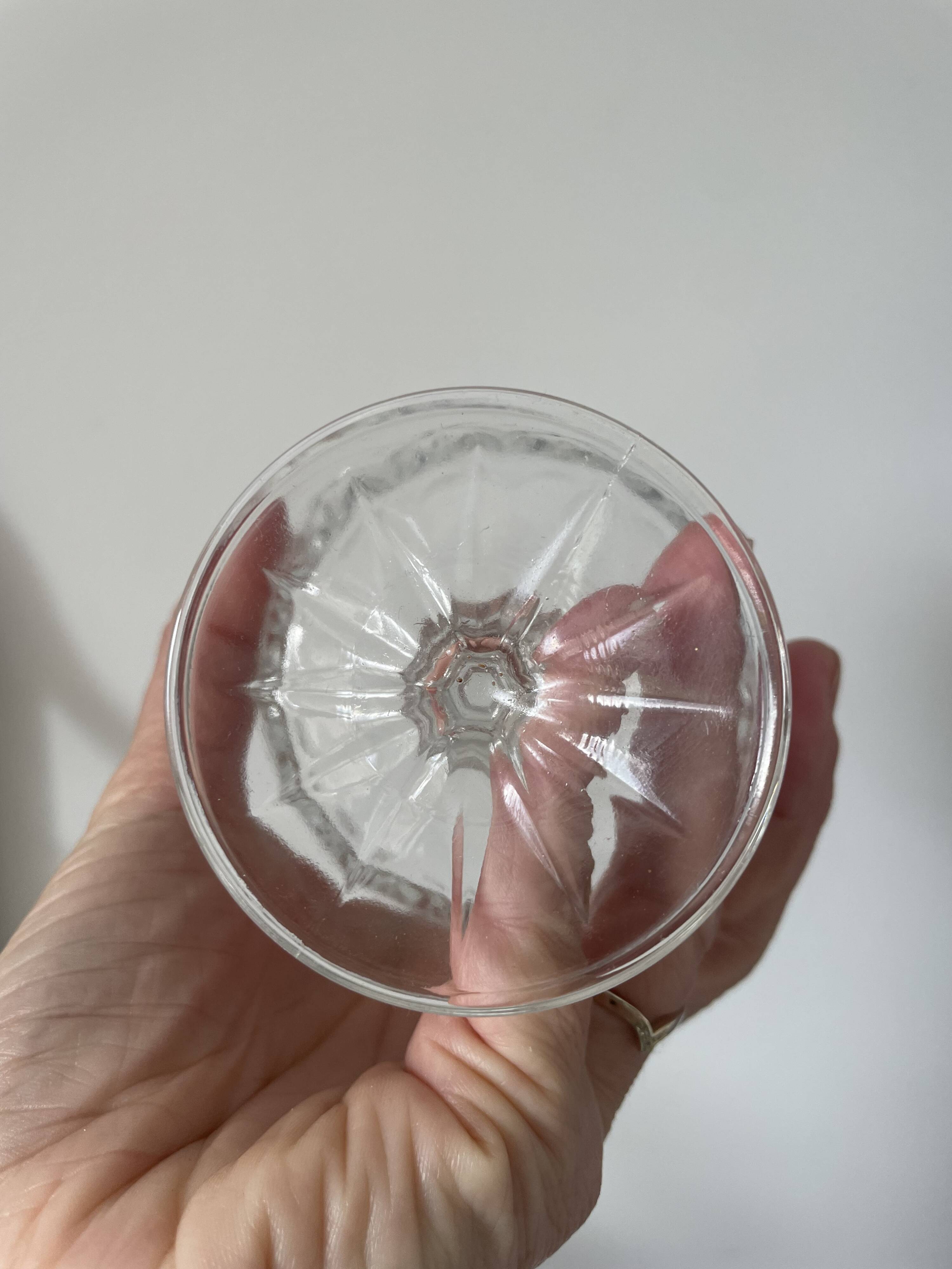 6 glass champagne coupes