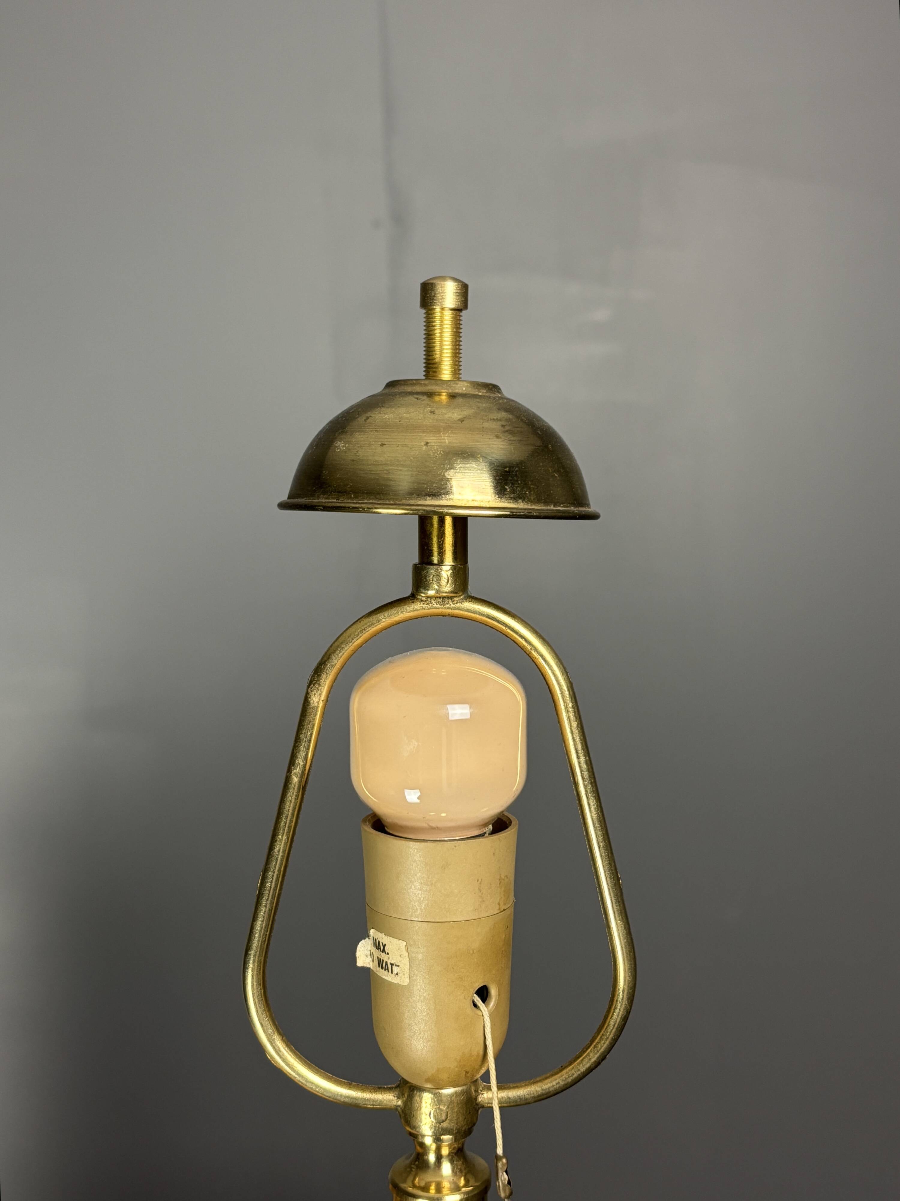 Lampe de table en rotin, bambou et laiton, Italie années 1970