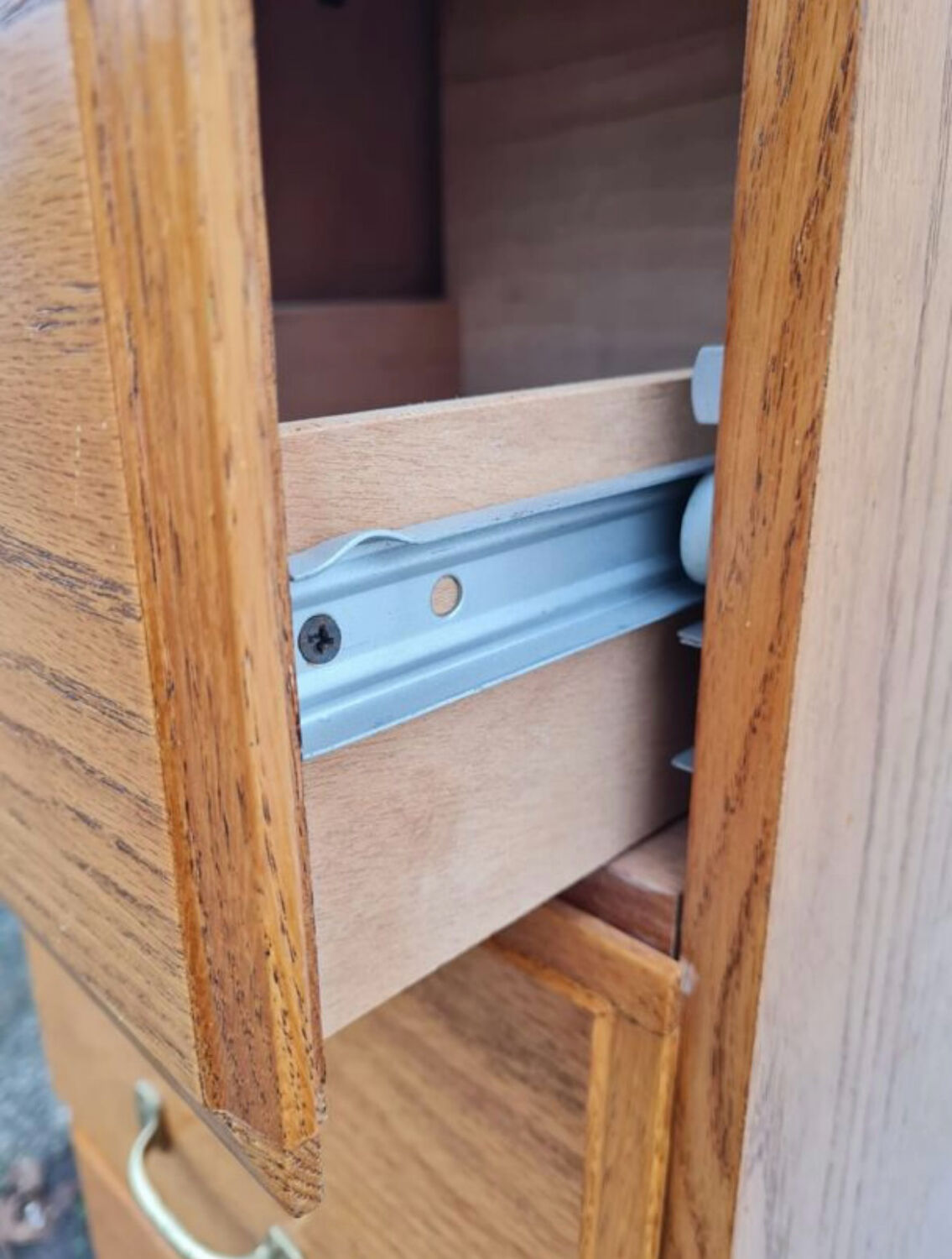 Meuble classeur en chêne des années 60