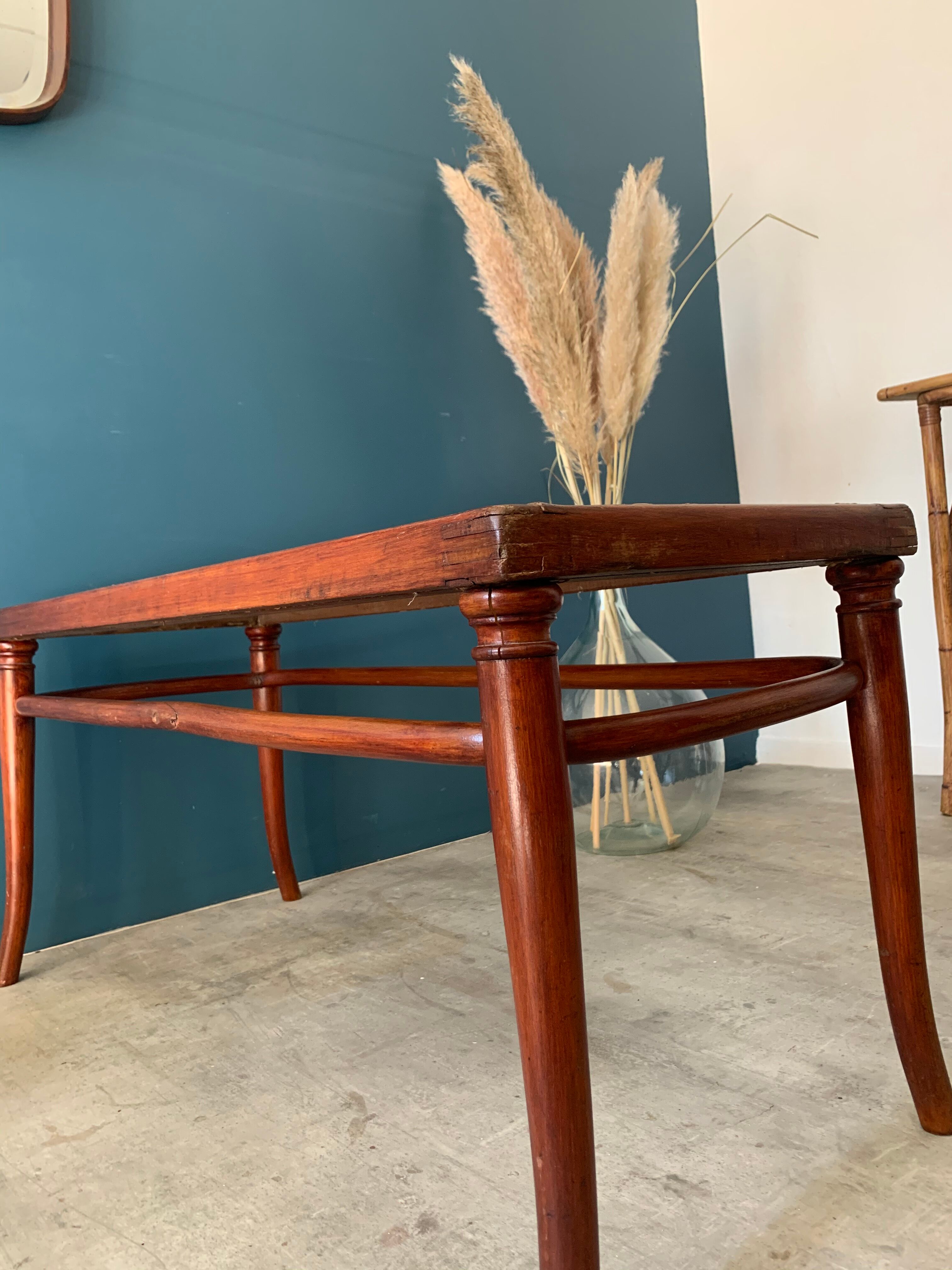 Thonet bench with canning