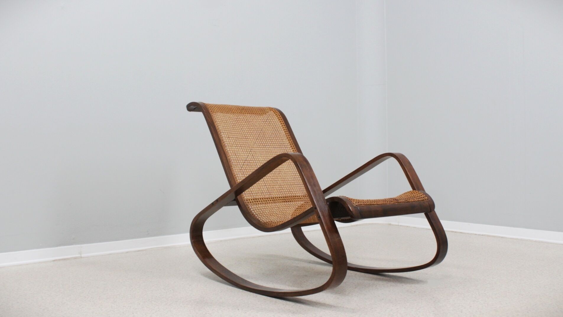 Luigi Crassevig "Dondolo" rocking chair 1970s