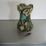Ancien Vase de Bruyn en Barbotine Verte
