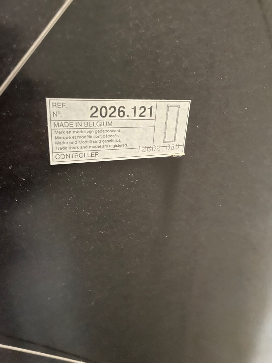 Mirror with a glazing bar