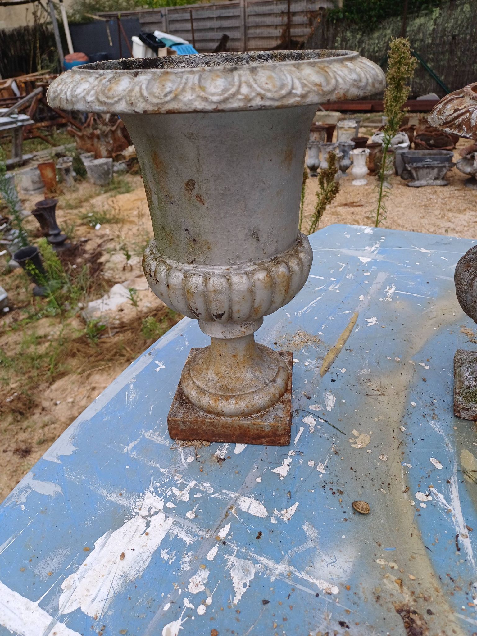 Lot of 6 Medici Cast Iron Vases from Charleville - Mézières 1900