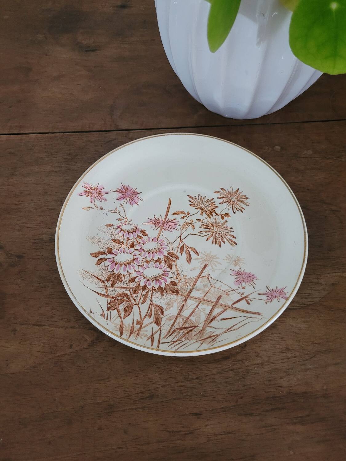 Creil and Montereau saucer