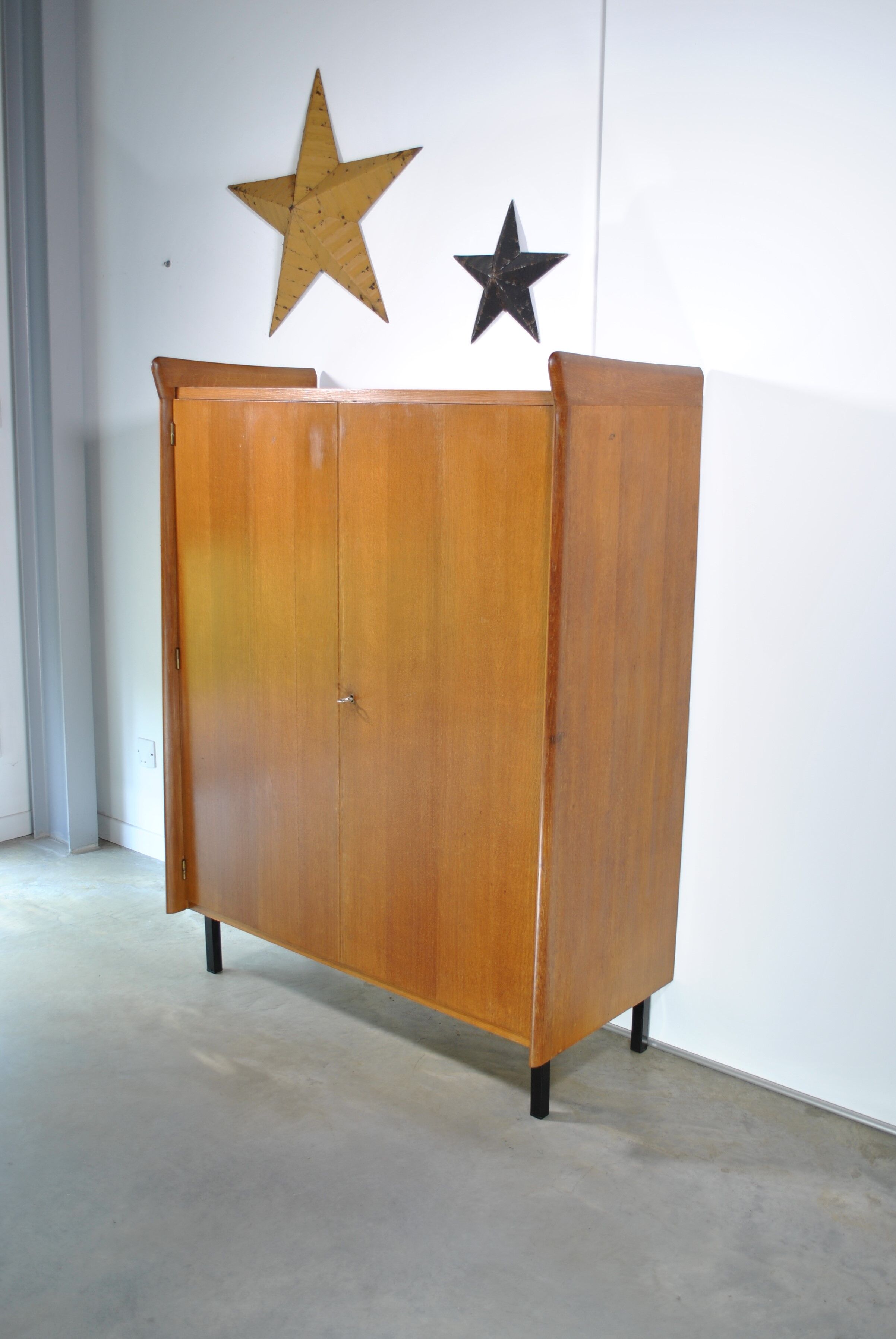 Wardrobe year 60