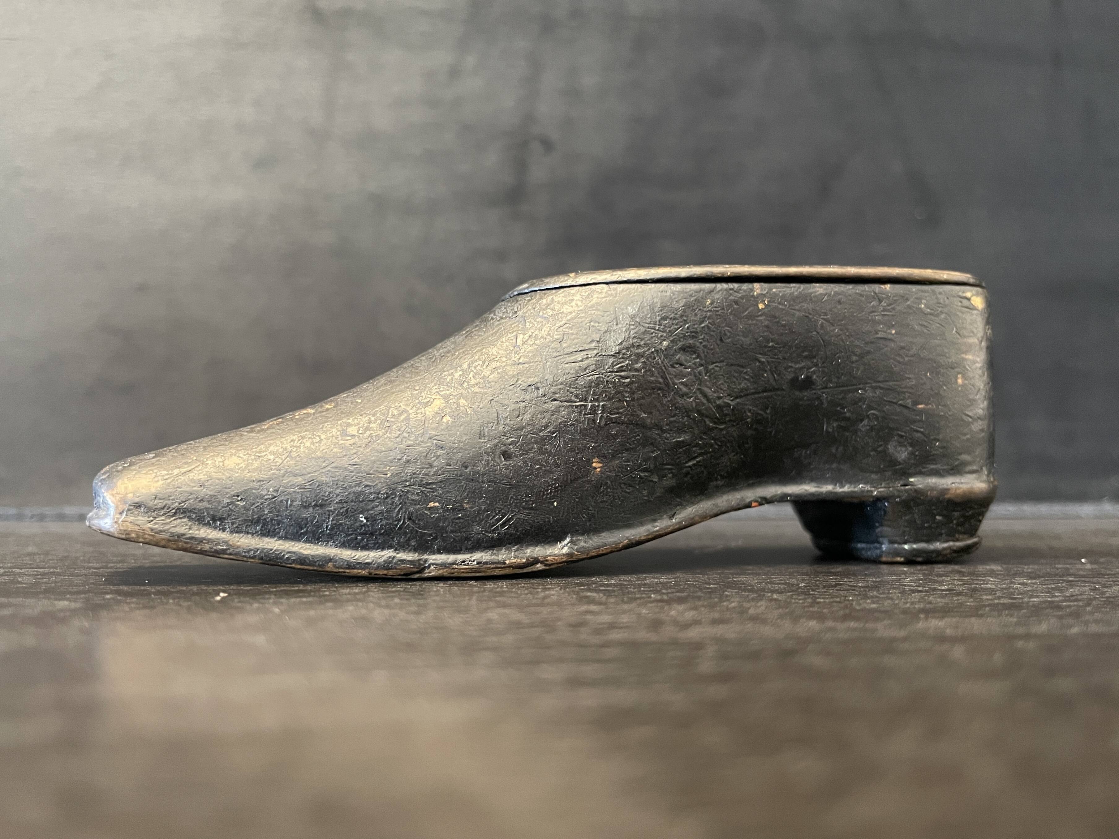 Victorian miniature shoe snuff box, 19th century, (1850, England)