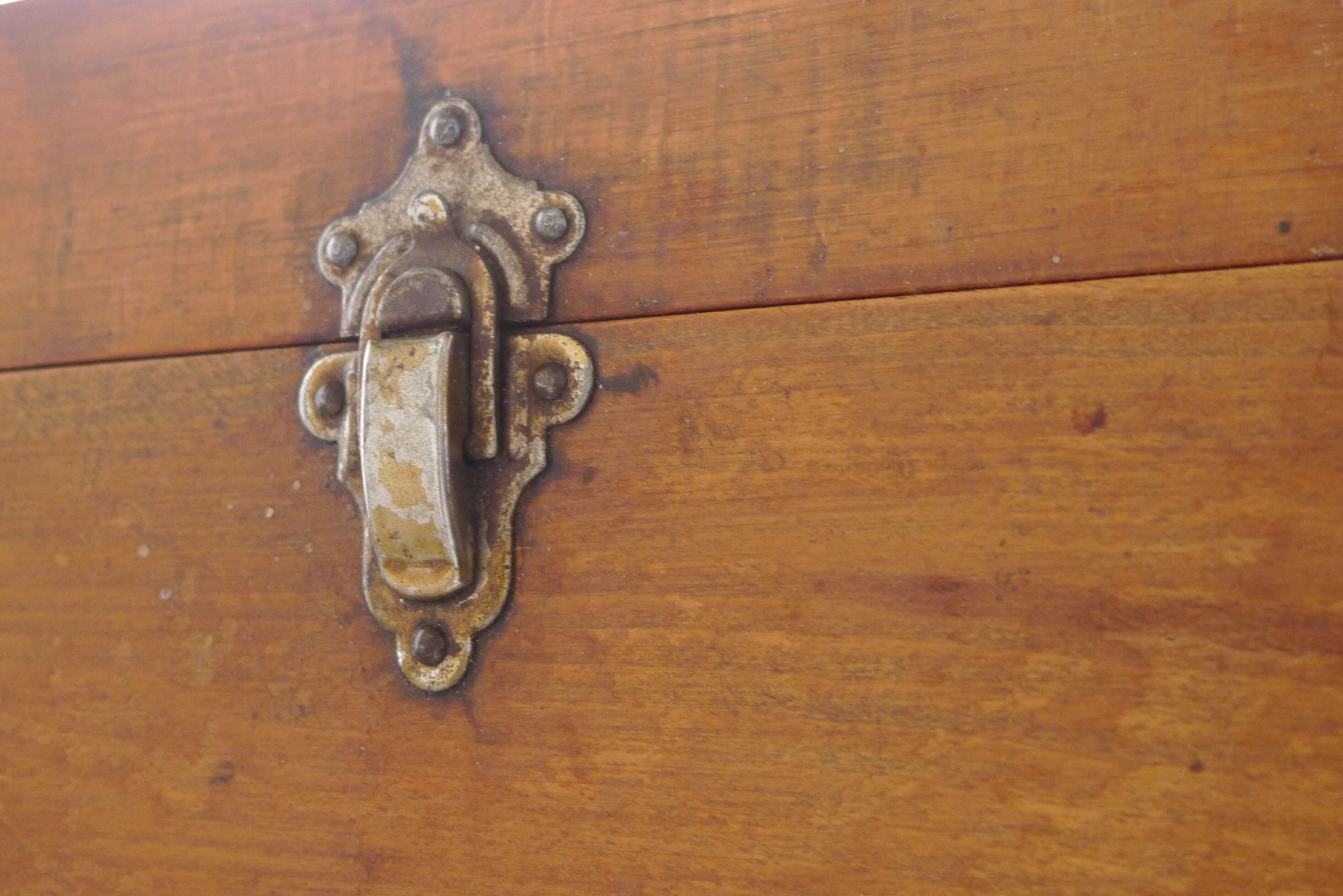 Storage cabinet for school map