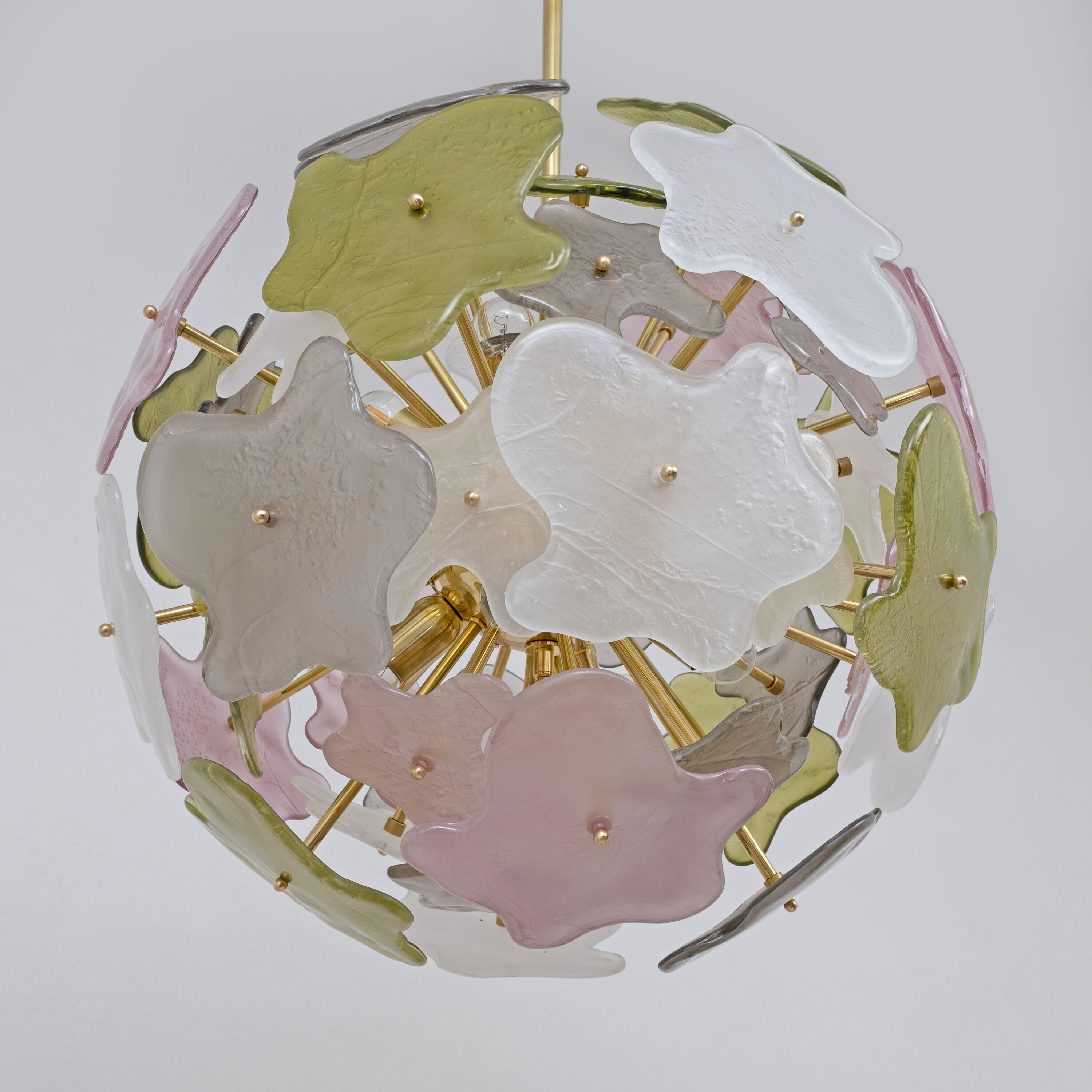 Italian Murano Glass Sputnik Chandelier in Pastel Colors and Polished Brass