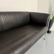 Three-seater tubular chrome and black leather sofa by Kébé, Denmark 80
