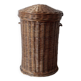 Rattan laundry basket