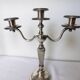 2 chandeliers ou bougeoirs de 3 feux en métal argenté 210797