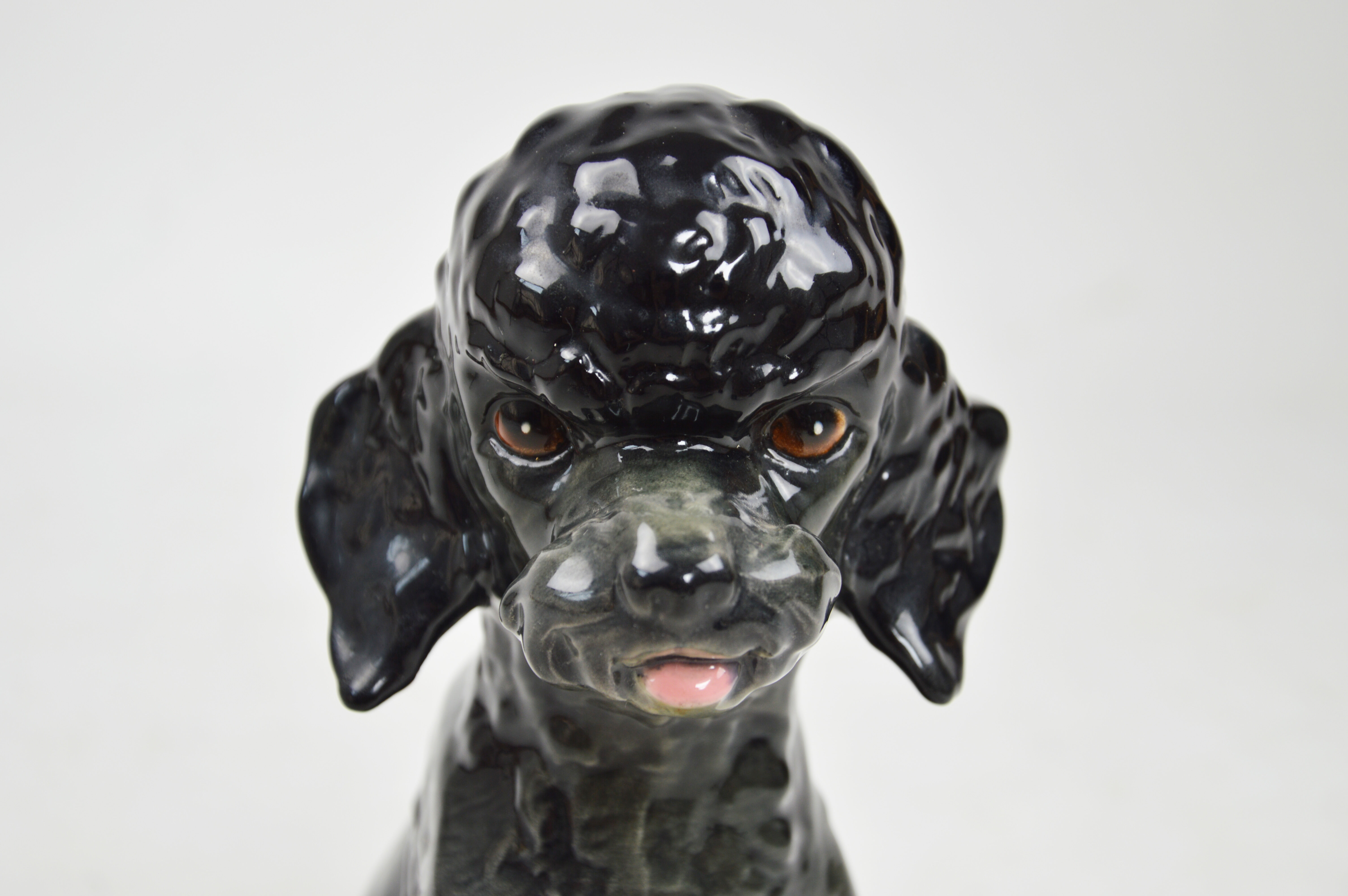 Dog figurine, Goebel, Germany, 1970s