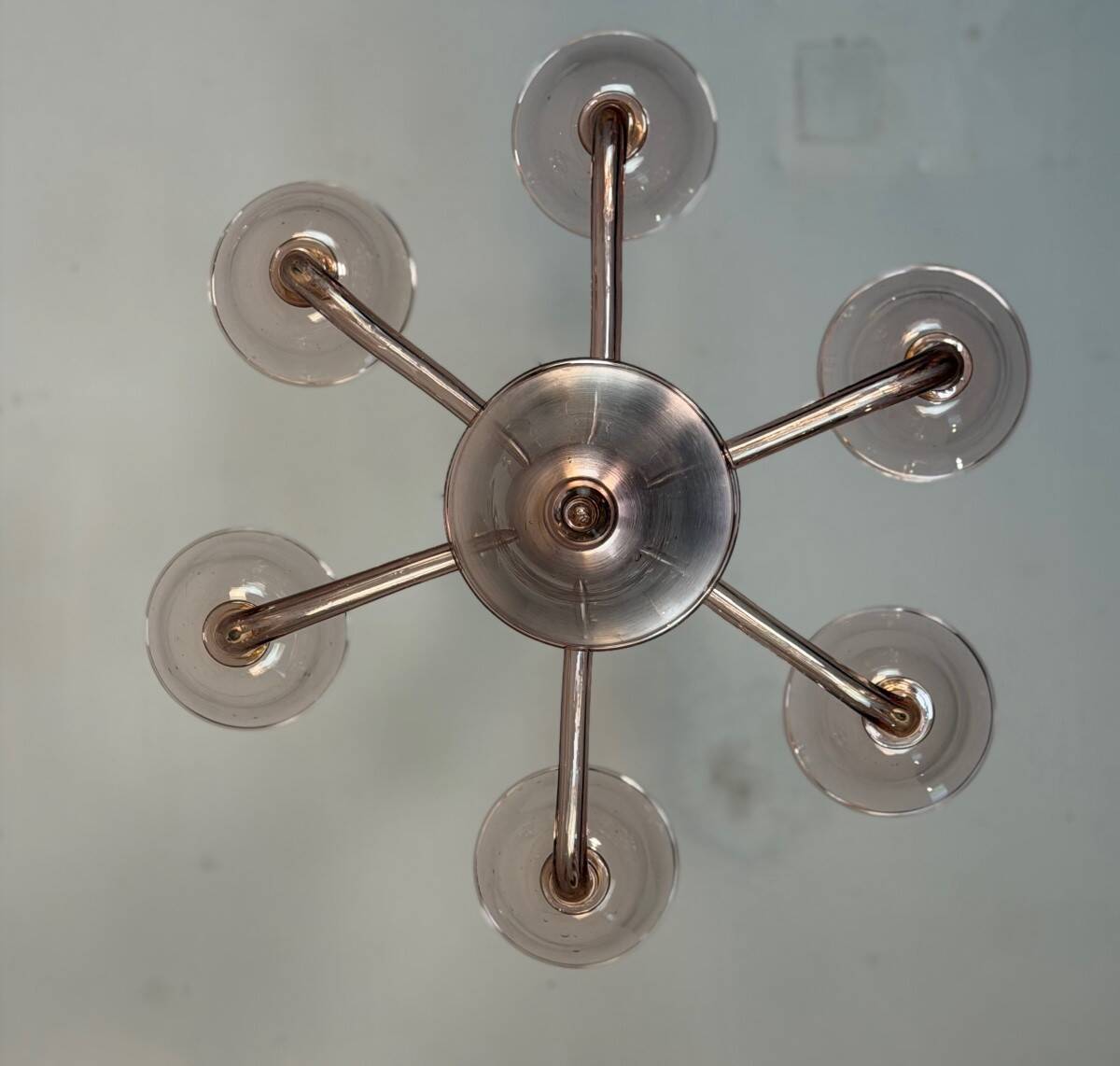 Venetian lustre made of Murano glass in amethyst colour, circa 1920.