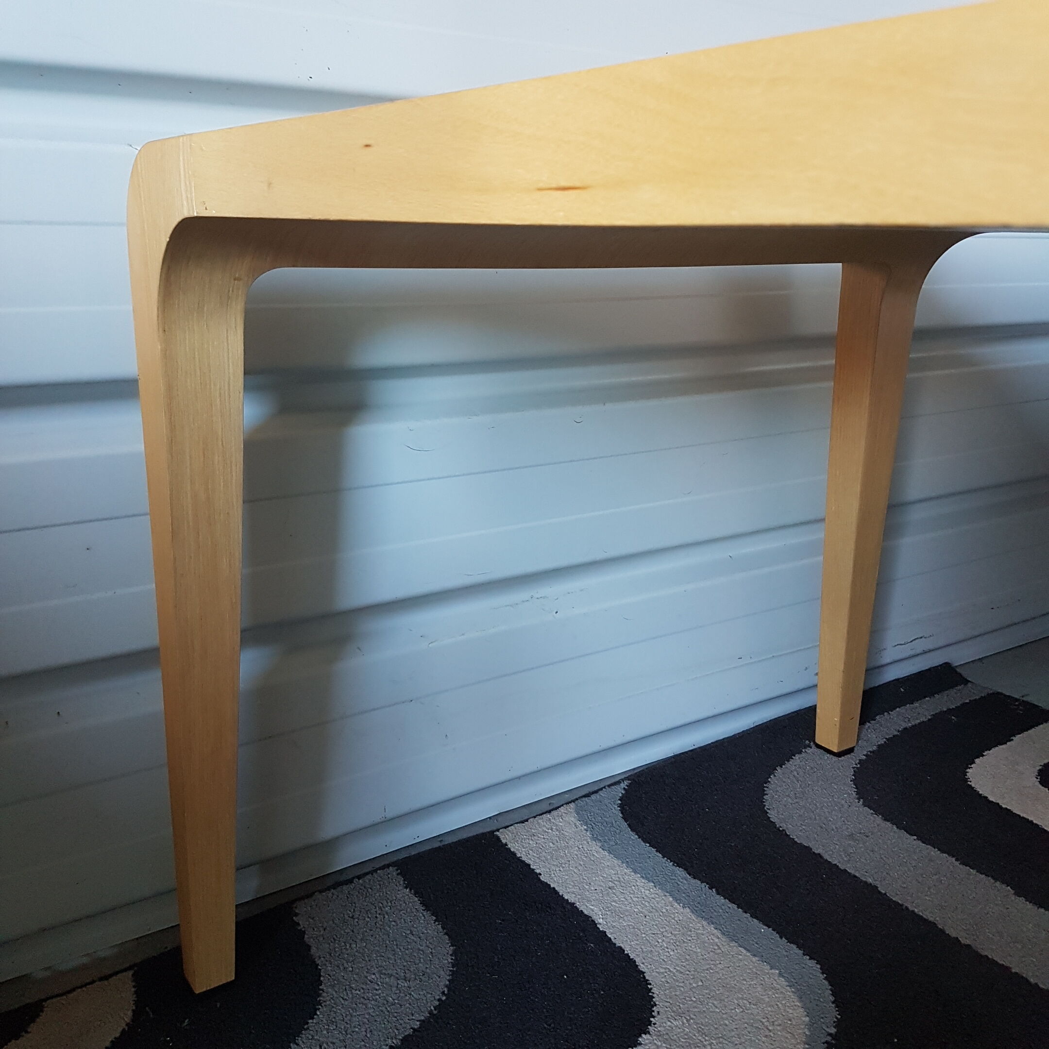 Table Volo 390 de Riccardo Blumer éditée par Alias
