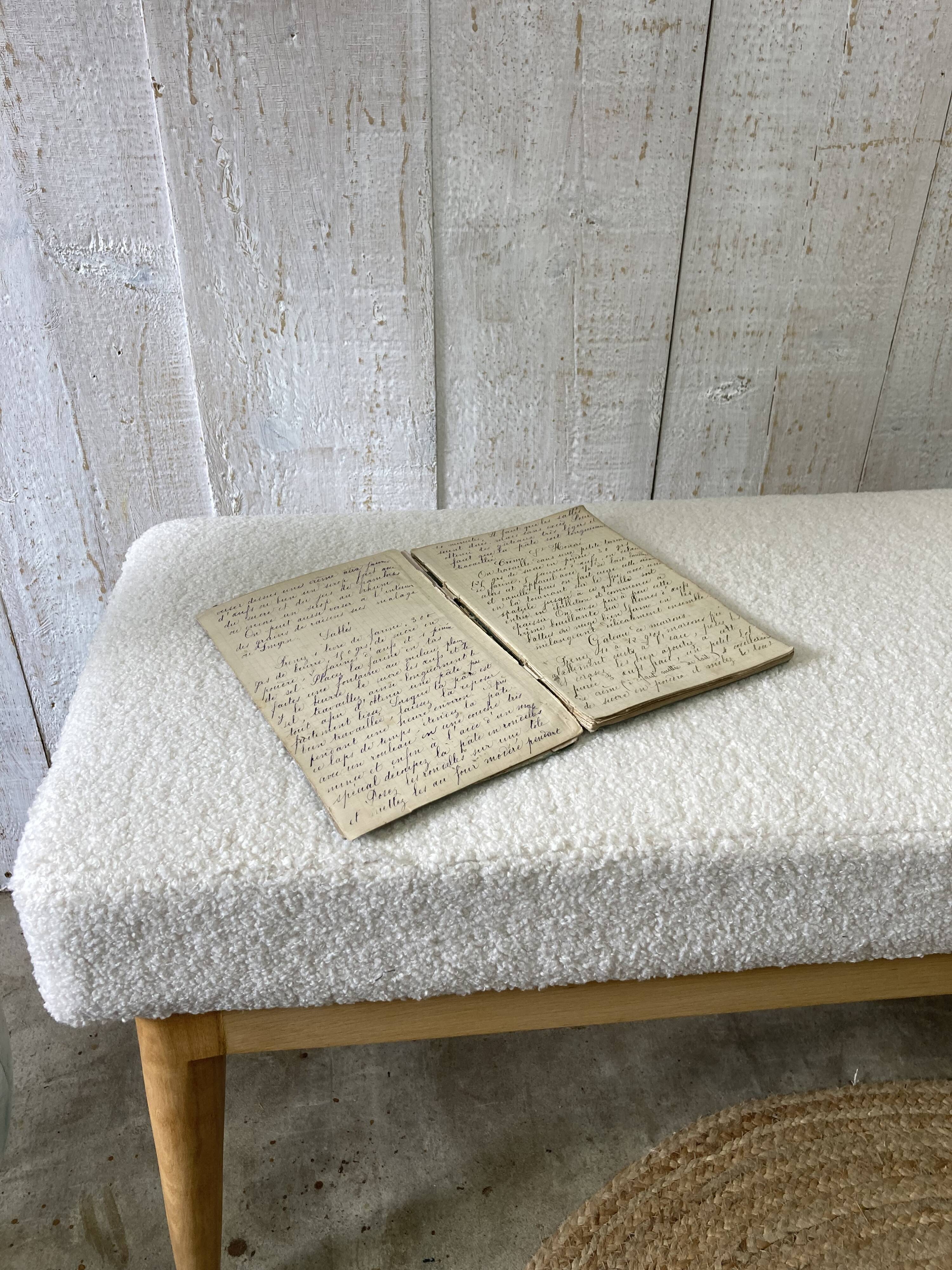 Scandinavian bench