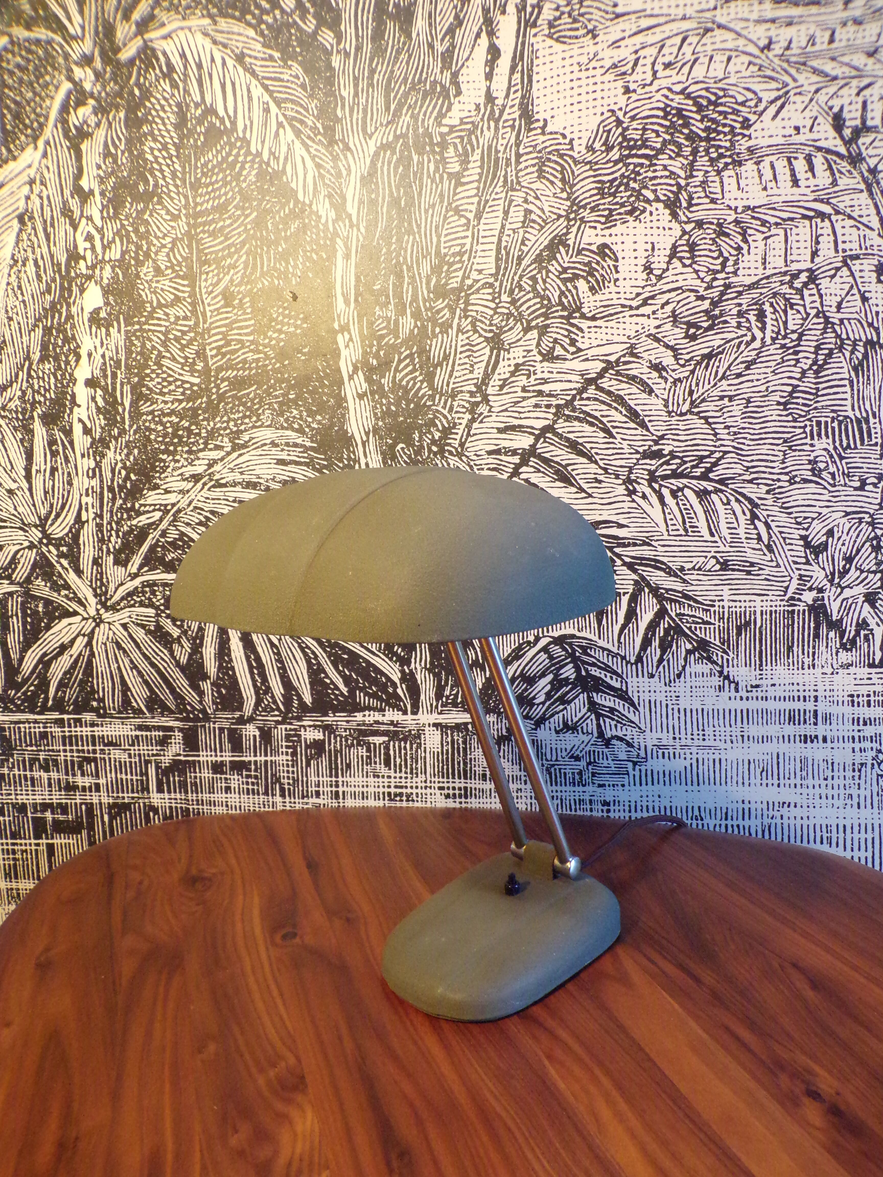 1930 lamp by Siegfried Giedion for Bag Turgi