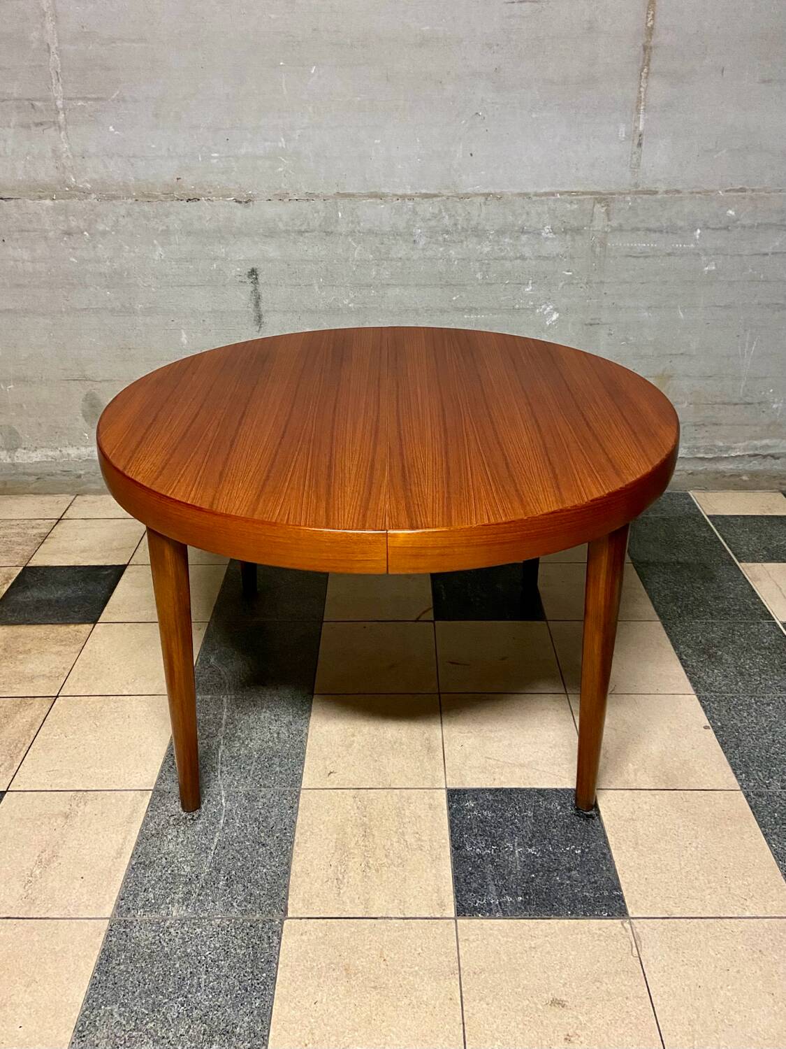 Vintage teak extendable table