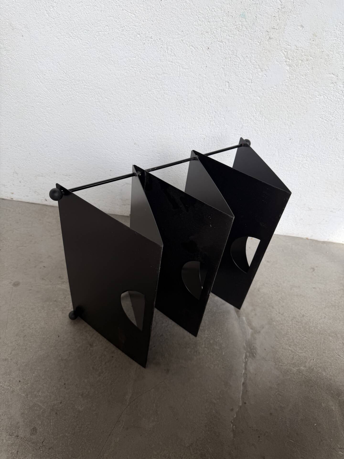 Modular magazine rack Memphis 1980
