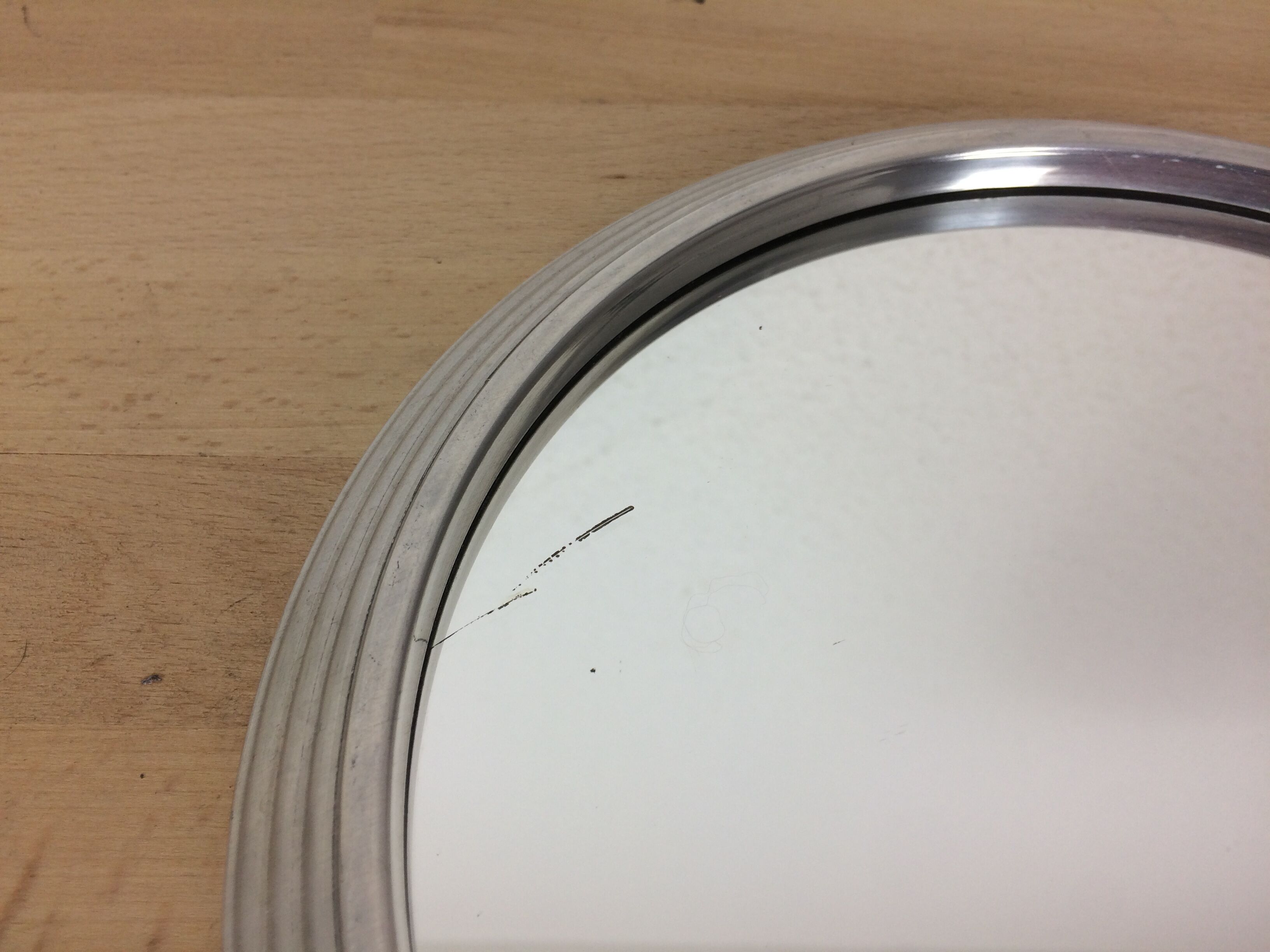 Silver round mirror 23 cm