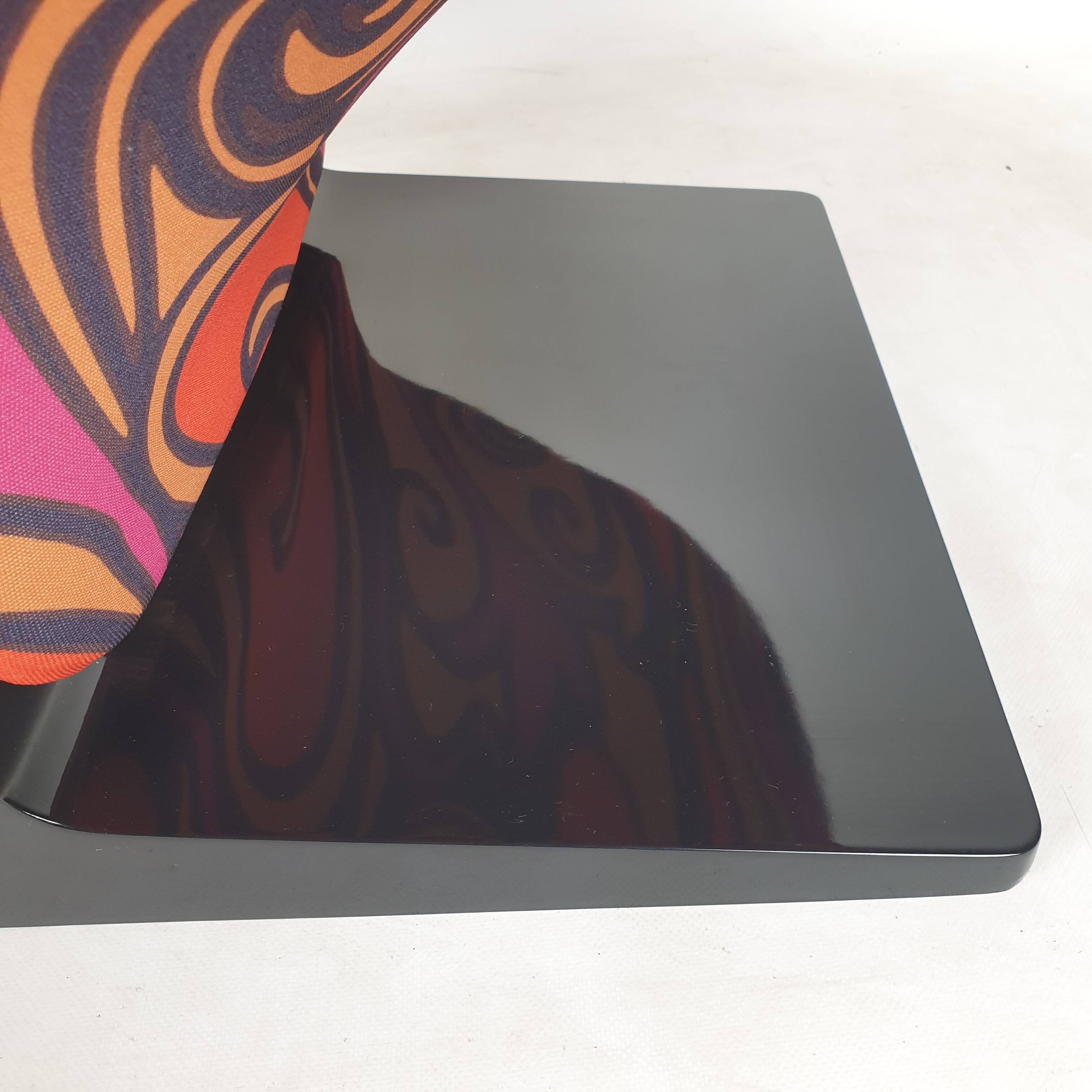 Artifort Ribbon Chair by Pierre Paulin for Artifort