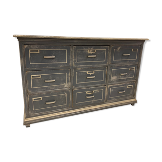 Trade furniture