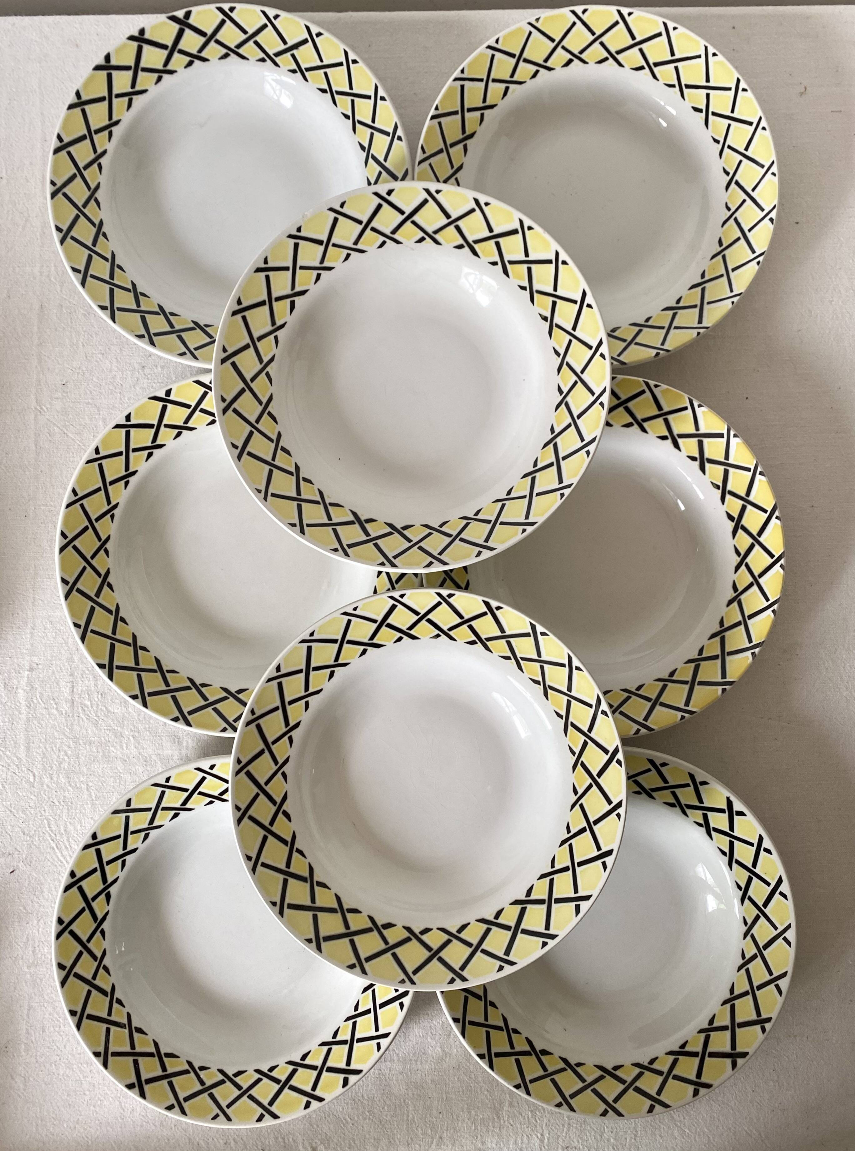 50s deep plates, yellow and black grid