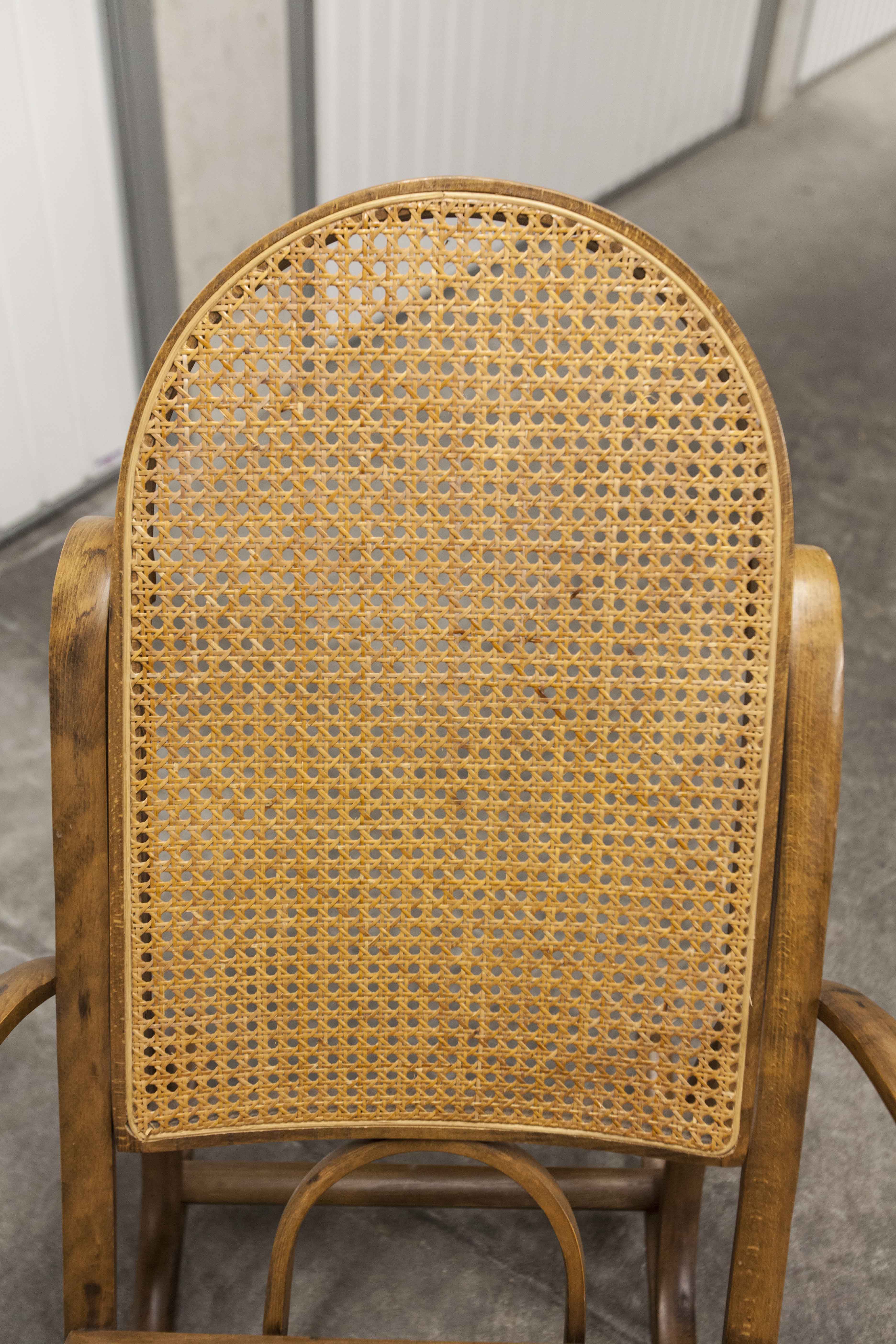 Thonet rocking-chair 1900