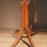Porte-manteau sur pieds dit "perroquet" de Fischel
