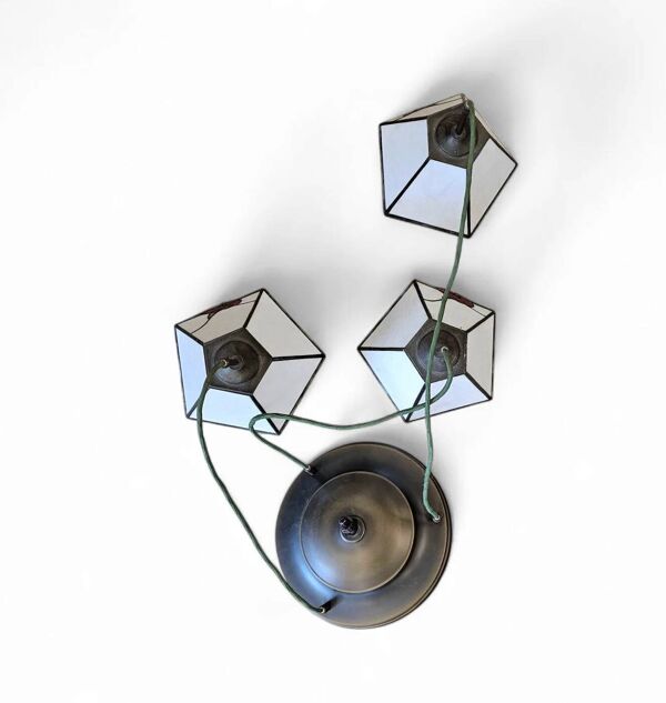Lustre 3 lumières avec abat-jour en verre / Art Déco