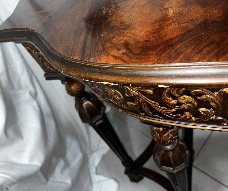 Console or pedestal table