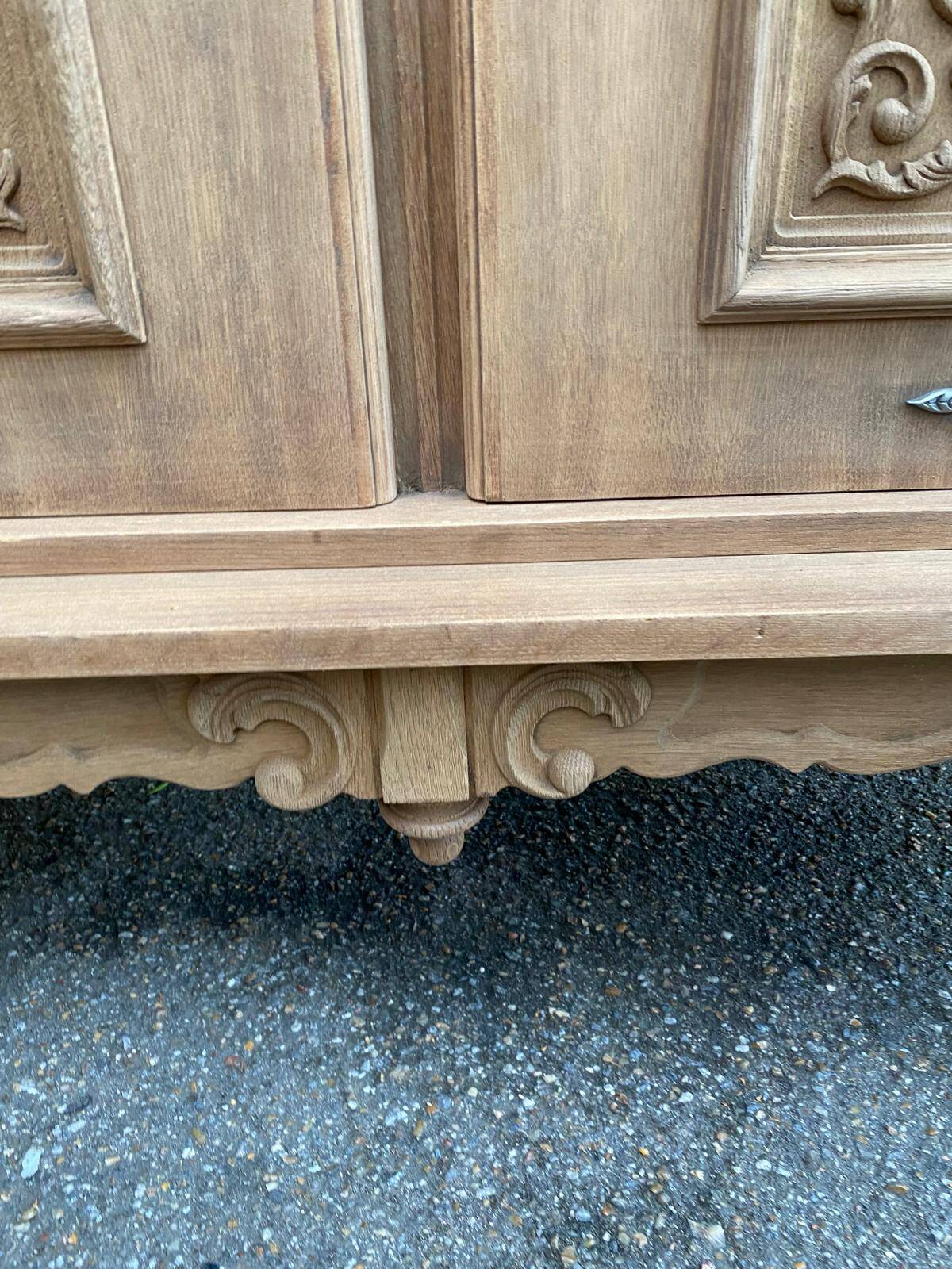 Buffet armoire renaissance espagnole rénovée en chêne 1930