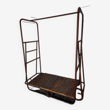 industrial trolley in iron and wood, carrying