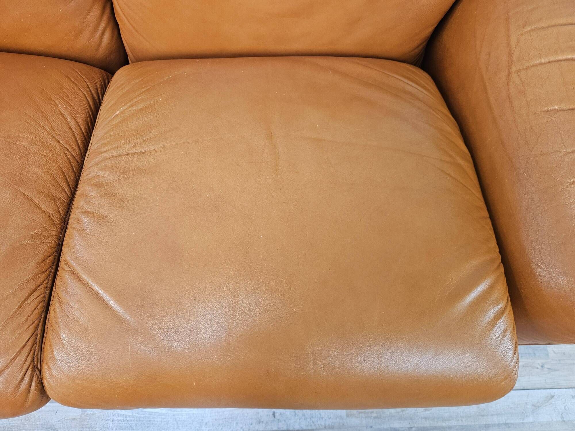 "Piumotto" two-seater sofa bed by Arrigo Arrigoni for Busnelli, 1970