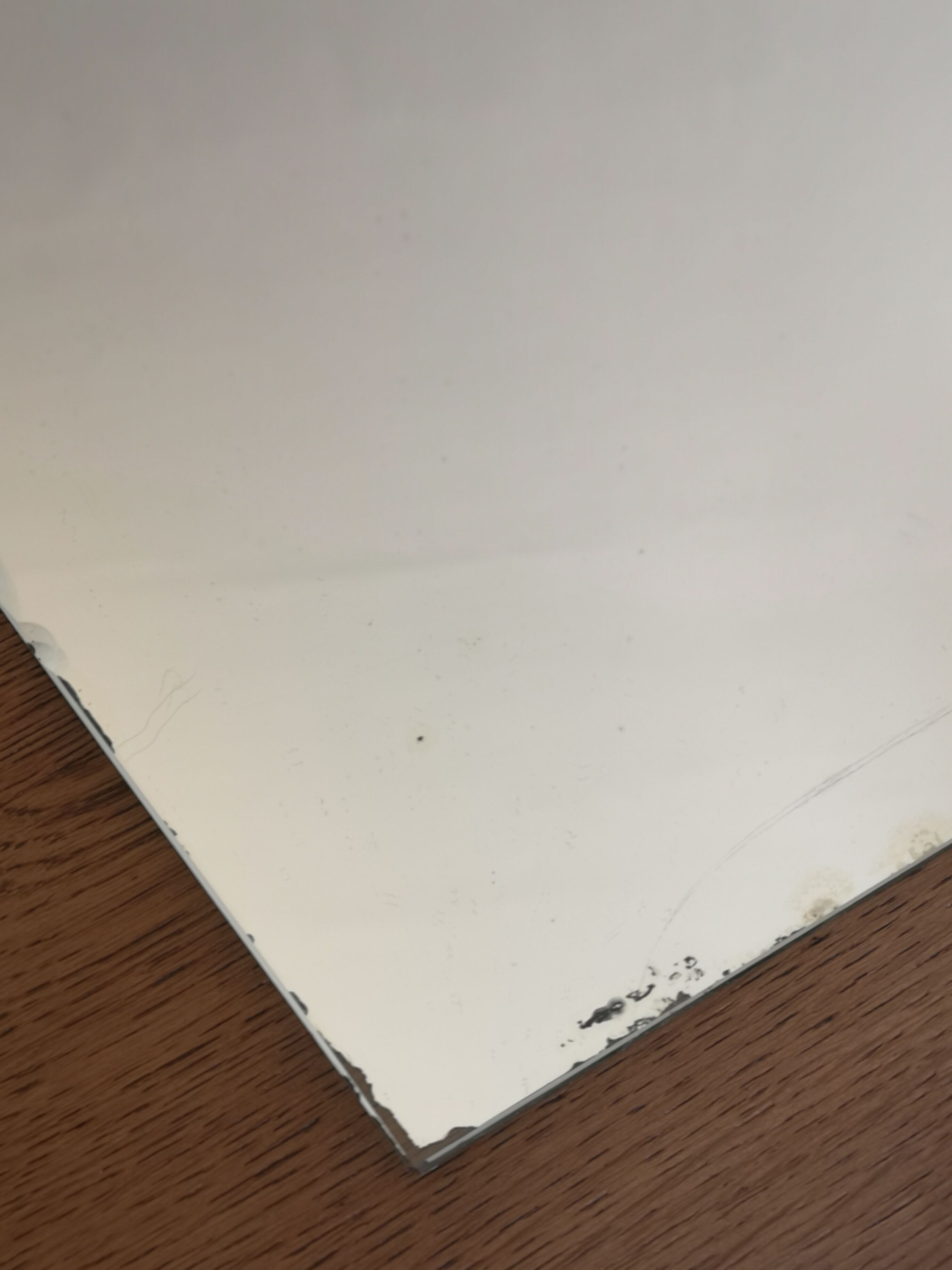 Chiseled mirror - 46x65cm